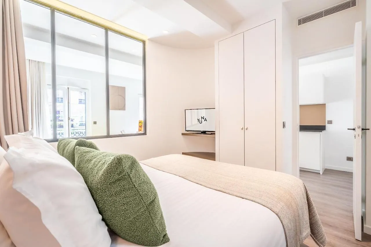 Yuna Les Halles - Serviced Apartments Париж Франция