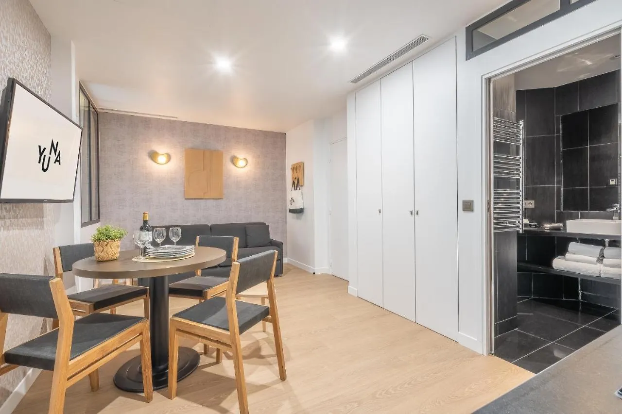 Yuna Les Halles - Serviced Apartments Париж